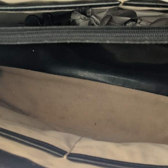 Purse - Picture 6 of 7